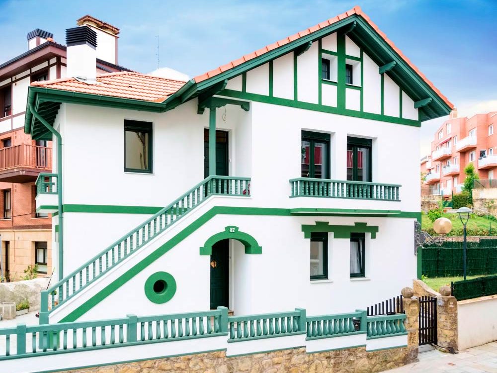 FACHADA BASAGOITI