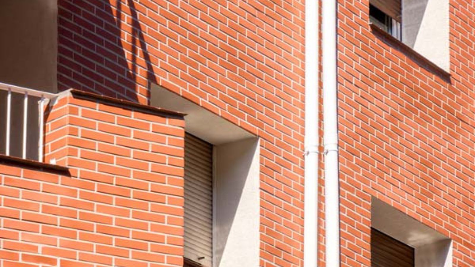 Los 5 mejores materiales para renovar tu fachada