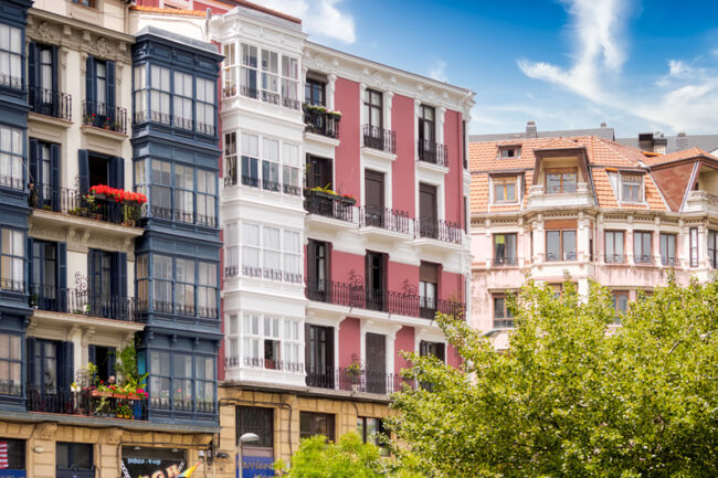 Los 5 mejores materiales para renovar tu fachada