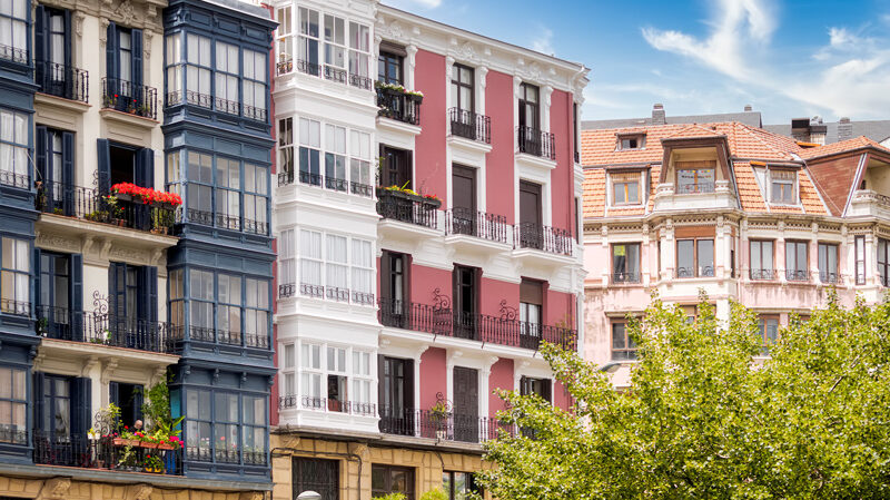 Los 5 mejores materiales para renovar tu fachada